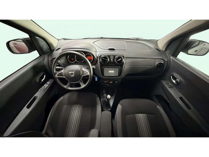DaciaLodgy Laureate dCi 79 kW (107 CV) Vehículo usado en Barcelona - 7 DaciaLodgy Laureate dCi 79 kW (107 CV) Vehículo usado en Barcelona - 7