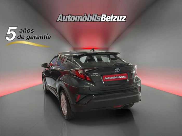 ToyotaC-HR 1.8 125H Active 90 kW (122 CV) Vehículo usado en Barcelona - 4 ToyotaC-HR 1.8 125H Active 90 kW (122 CV) Vehículo usado en Barcelona - 4