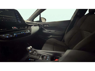 Toyota C-HR 1.8 125H Active 90 kW (122 CV)