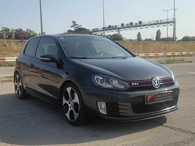 VolkswagenGolf GTI 2.0 TSI 155 kW (210 CV) DSG Vehículo usado en Barcelona - 3