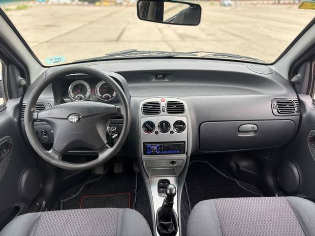 TataIndica 1.4 MPFi LX 63 kW (85 CV) Vehículo usado en Barcelona - 10