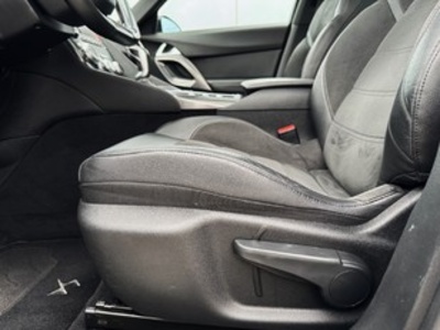 DS DS5 BlueHdi 120 EAT6 Style 88 kW (120 CV) DS DS5 BlueHdi 120 EAT6 Style 88 kW (120 CV)