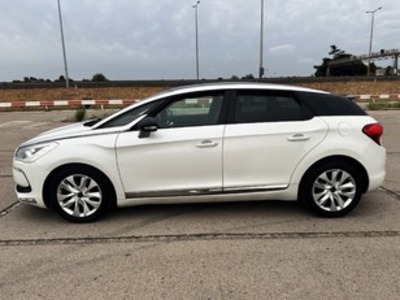 DS DS5 BlueHdi 120 EAT6 Style 88 kW (120 CV) DS DS5 BlueHdi 120 EAT6 Style 88 kW (120 CV)