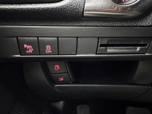 DS DS5 BlueHdi 120 EAT6 Style 88 kW (120 CV)