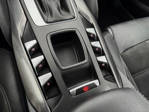DS DS5 BlueHdi 120 EAT6 Style 88 kW (120 CV)