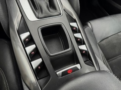 DS DS5 BlueHdi 120 EAT6 Style 88 kW (120 CV) DS DS5 BlueHdi 120 EAT6 Style 88 kW (120 CV)