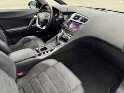 DS DS5 BlueHdi 120 EAT6 Style 88 kW (120 CV) DS DS5 BlueHdi 120 EAT6 Style 88 kW (120 CV)