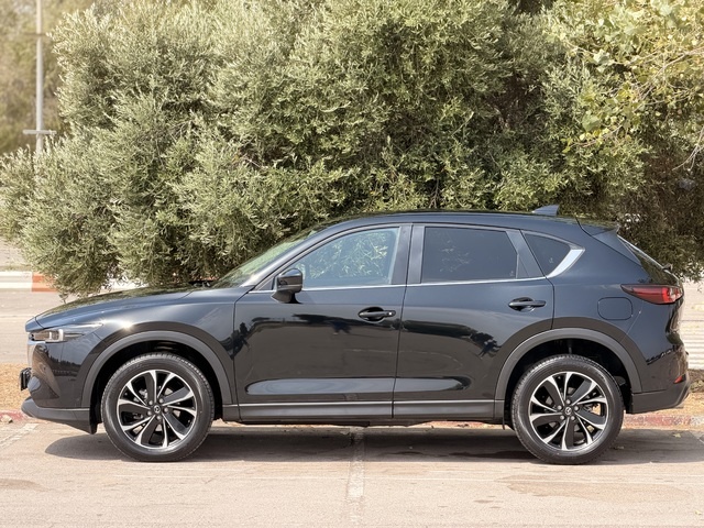 MazdaCX-5 2.5 e-Sky G MHEV Newground AT 143 kW (194 CV) Vehículo usado en Barcelona - 3