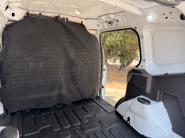FordTransit Courier Furgon 1.5 TDCI Ambiente 71 kW (95 CV) Vehículo usado en Barcelona - 15