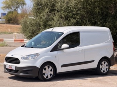 Ford Transit Courier Furgon 1.5 TDCI Ambiente 71 kW (95 CV) Ford Transit Courier Furgon 1.5 TDCI Ambiente 71 kW (95 CV)