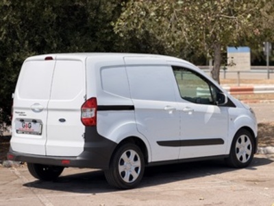 Ford Transit Courier Furgon 1.5 TDCI Ambiente 71 kW (95 CV) Ford Transit Courier Furgon 1.5 TDCI Ambiente 71 kW (95 CV)