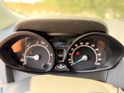 Ford Transit Courier Furgon 1.5 TDCI Ambiente 71 kW (95 CV) Ford Transit Courier Furgon 1.5 TDCI Ambiente 71 kW (95 CV)
