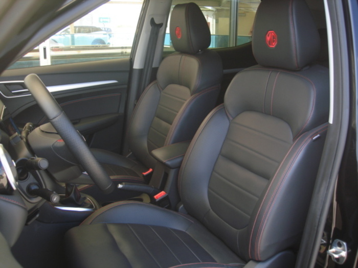 MGZS 1.5 Luxury 78 kW (106 CV) Vehículo usado en Barcelona - 8 MGZS 1.5 Luxury 78 kW (106 CV) Vehículo usado en Barcelona - 8
