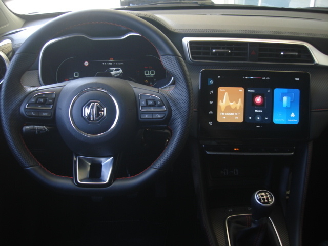 MGZS 1.5 Luxury 78 kW (106 CV) Vehículo usado en Barcelona - 14