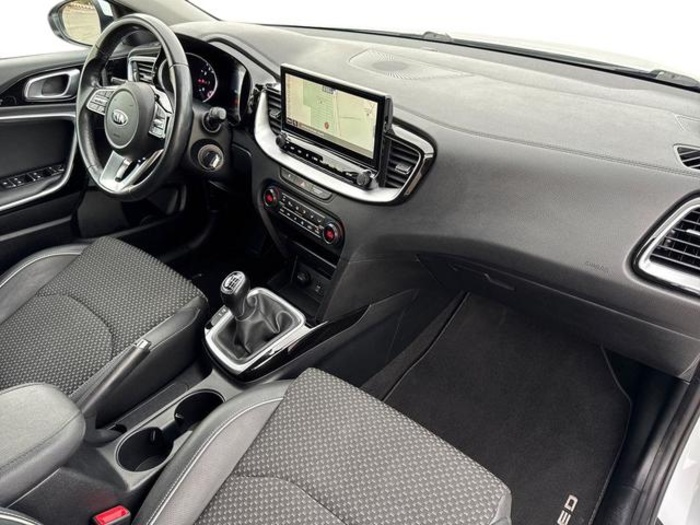 KiaCeed 1.0 T-GDi Eco-Dynamics Tech 88 kW (120 CV) Vehículo usado en Barcelona - 12 KiaCeed 1.0 T-GDi Eco-Dynamics Tech 88 kW (120 CV) Vehículo usado en Barcelona - 12