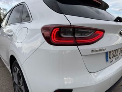 Kia Ceed 1.0 T-GDi Eco-Dynamics Tech 88 kW (120 CV) Kia Ceed 1.0 T-GDi Eco-Dynamics Tech 88 kW (120 CV)