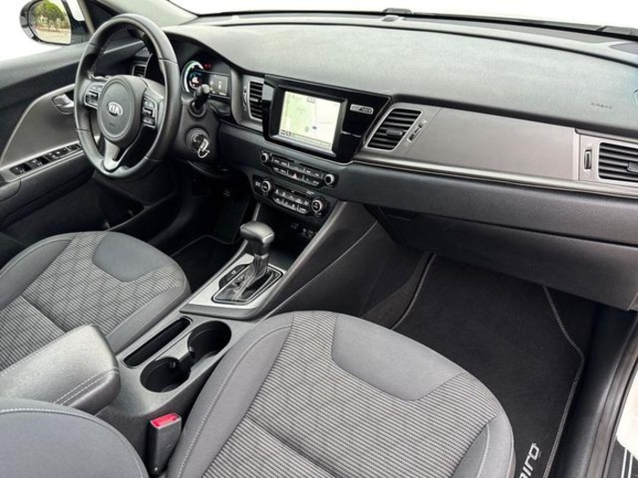 KiaNiro 1.6 GDi PHEV Híbrido Drive 104 kW (141 CV) Vehículo usado en Barcelona - 12 KiaNiro 1.6 GDi PHEV Híbrido Drive 104 kW (141 CV) Vehículo usado en Barcelona - 12