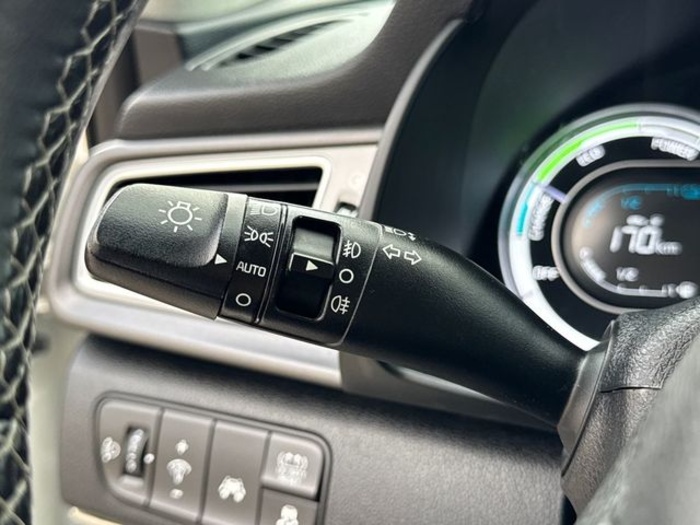 KiaNiro 1.6 GDi PHEV Híbrido Drive 104 kW (141 CV) Vehículo usado en Barcelona - 21 KiaNiro 1.6 GDi PHEV Híbrido Drive 104 kW (141 CV) Vehículo usado en Barcelona - 21