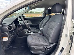 Kia Niro 1.6 GDi PHEV Híbrido Drive 104 kW (141 CV)