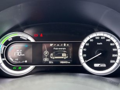 Kia Niro 1.6 GDi PHEV Híbrido Drive 104 kW (141 CV) Kia Niro 1.6 GDi PHEV Híbrido Drive 104 kW (141 CV)