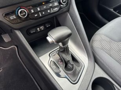 Kia Niro 1.6 GDi PHEV Híbrido Drive 104 kW (141 CV) Kia Niro 1.6 GDi PHEV Híbrido Drive 104 kW (141 CV)