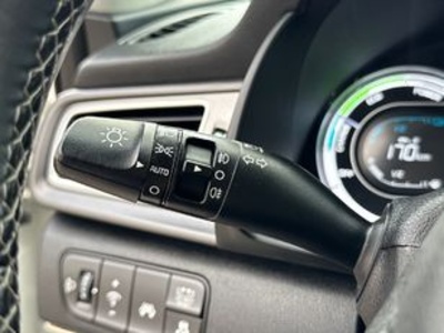 Kia Niro 1.6 GDi PHEV Híbrido Drive 104 kW (141 CV) Kia Niro 1.6 GDi PHEV Híbrido Drive 104 kW (141 CV)