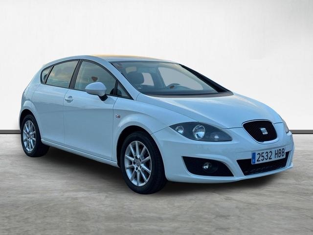 SEATLeón 1.6 TDI Style 77 kW (105 CV) Vehículo usado en Barcelona - 2