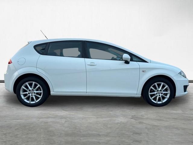 SEATLeón 1.6 TDI Style 77 kW (105 CV) Vehículo usado en Barcelona - 3