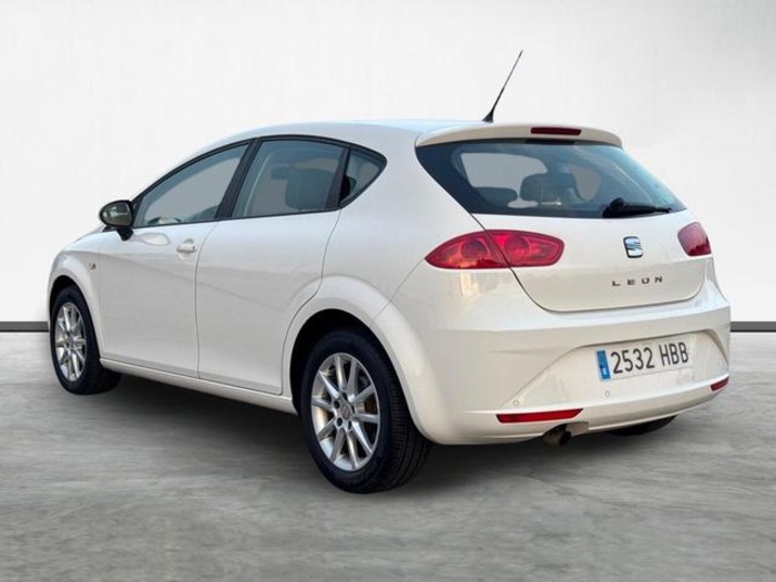 SEATLeón 1.6 TDI Style 77 kW (105 CV) Vehículo usado en Barcelona - 5 SEATLeón 1.6 TDI Style 77 kW (105 CV) Vehículo usado en Barcelona - 5