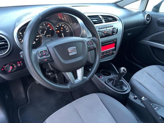 SEATLeón 1.6 TDI Style 77 kW (105 CV) Vehículo usado en Barcelona - 10