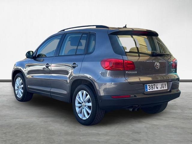 VolkswagenTiguan Business 2.0 TDI BMT 4Motion 103 kW (140 CV) DSG Vehículo usado en Barcelona - 5