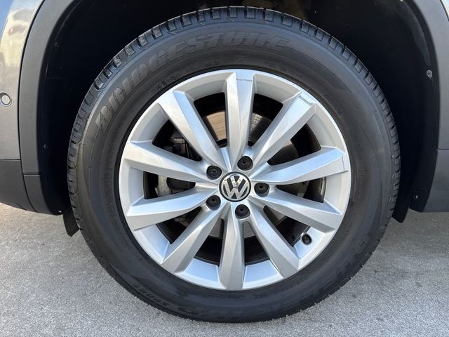 VolkswagenTiguan Business 2.0 TDI BMT 4Motion 103 kW (140 CV) DSG Vehículo usado en Barcelona - 25