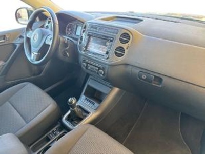 Volkswagen Tiguan Business 2.0 TDI BMT 4Motion 103 kW (140 CV) DSG Volkswagen Tiguan Business 2.0 TDI BMT 4Motion 103 kW (140 CV) DSG
