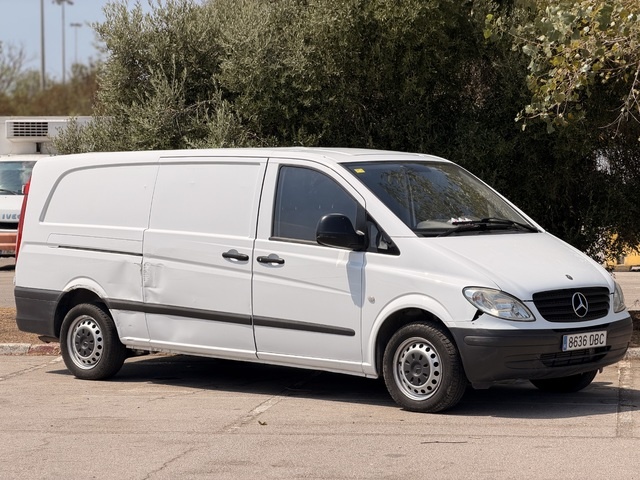 Mercedes-BenzVito Mixto 115 CDI Extralarga 110 kW (150 CV) Vehículo usado en Barcelona - 8
