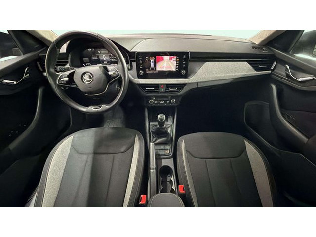 SkodaKamiq 1.0 TSI Selection 85 kW (115 CV) Vehículo usado en Barcelona - 7