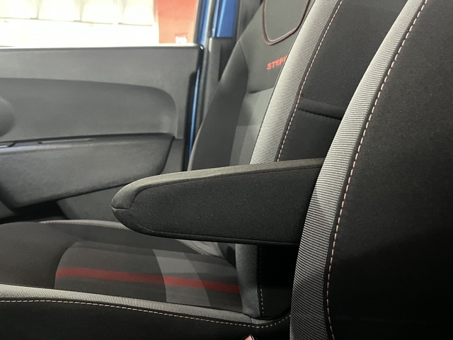 DaciaDokker Serie Limitada Xplore TCe 96 kW (130 CV) GPF Vehículo usado en Barcelona - 25