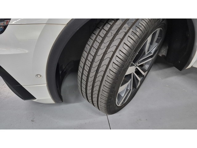 VolkswagenTiguan Sport 2.0 TDI BMT 110 kW (150 CV) DSG Vehículo usado en Barcelona - 11