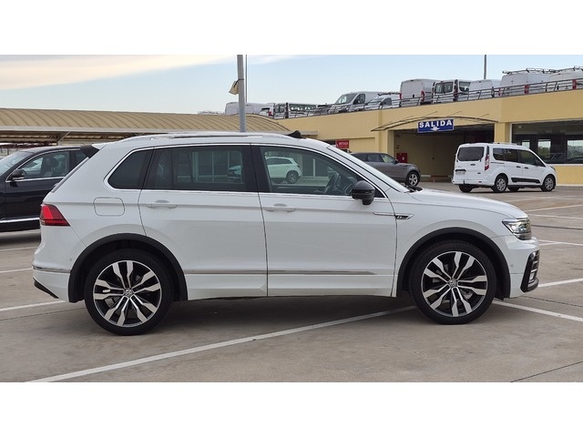 VolkswagenTiguan Sport 2.0 TDI BMT 110 kW (150 CV) DSG Vehículo usado en Barcelona - 12