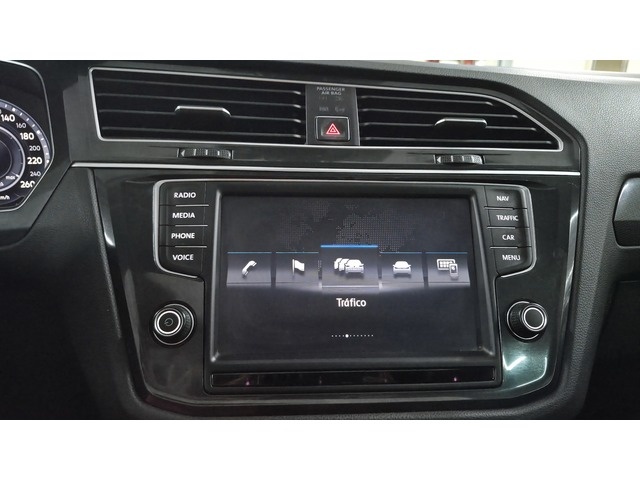 VolkswagenTiguan Sport 2.0 TDI BMT 110 kW (150 CV) DSG Vehículo usado en Barcelona - 26