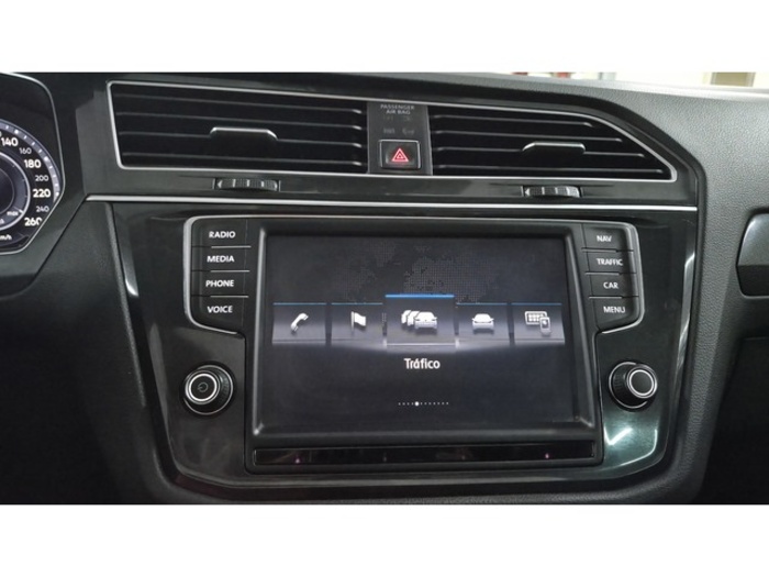 VolkswagenTiguan Sport 2.0 TDI BMT 110 kW (150 CV) DSG Vehículo usado en Barcelona - 26 VolkswagenTiguan Sport 2.0 TDI BMT 110 kW (150 CV) DSG Vehículo usado en Barcelona - 26