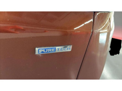 Peugeot 3008 PureTech 130 S&S Active 96 kW (130 CV) Peugeot 3008 PureTech 130 S&S Active 96 kW (130 CV)