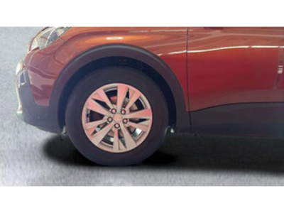 Peugeot 3008 PureTech 130 S&S Active 96 kW (130 CV) Peugeot 3008 PureTech 130 S&S Active 96 kW (130 CV)
