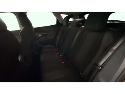 Peugeot 3008 PureTech 130 S&S Active 96 kW (130 CV) Peugeot 3008 PureTech 130 S&S Active 96 kW (130 CV)
