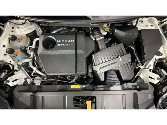 NissanX-Trail 1.5 e-4orce Acenta 4x4 Auto 157 kW (213 CV) Vehículo usado en Barcelona - 32 NissanX-Trail 1.5 e-4orce Acenta 4x4 Auto 157 kW (213 CV) Vehículo usado en Barcelona - 32