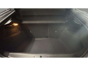 Peugeot 208 Allure Hybrid eDCS6 75 kW (100 CV)