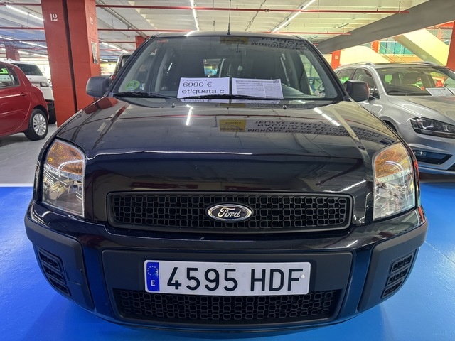FordFusion 1.4 Urban 59 kW (80 CV) Vehículo usado en Barcelona - 2