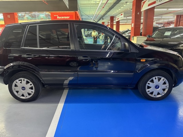 FordFusion 1.4 Urban 59 kW (80 CV) Vehículo usado en Barcelona - 4