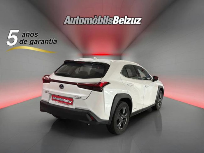 LexusUX 250h Eco 135 kW (184 CV) Vehículo usado en Barcelona - 6 LexusUX 250h Eco 135 kW (184 CV) Vehículo usado en Barcelona - 6