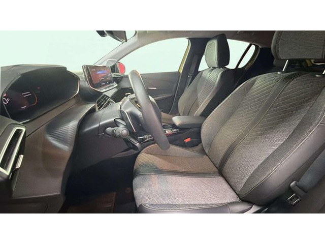 Peugeot208 Allure Hybrid 110 eDCS6 81 kW (110 CV) Vehículo usado en Barcelona - 9