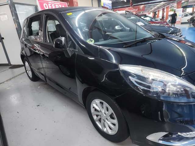 RenaultScenic dCi 110 Business Energy S&S 81 kW (110 CV) Vehículo usado en Barcelona - 1